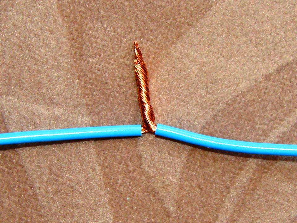 Правильная скрутка: особенности и виды соединения электрических проводов