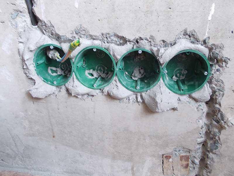 Чем закрепить подрозетник в стене. установка подрозетников: как провести монтаж подрозетников в бетон и в гипсокартон