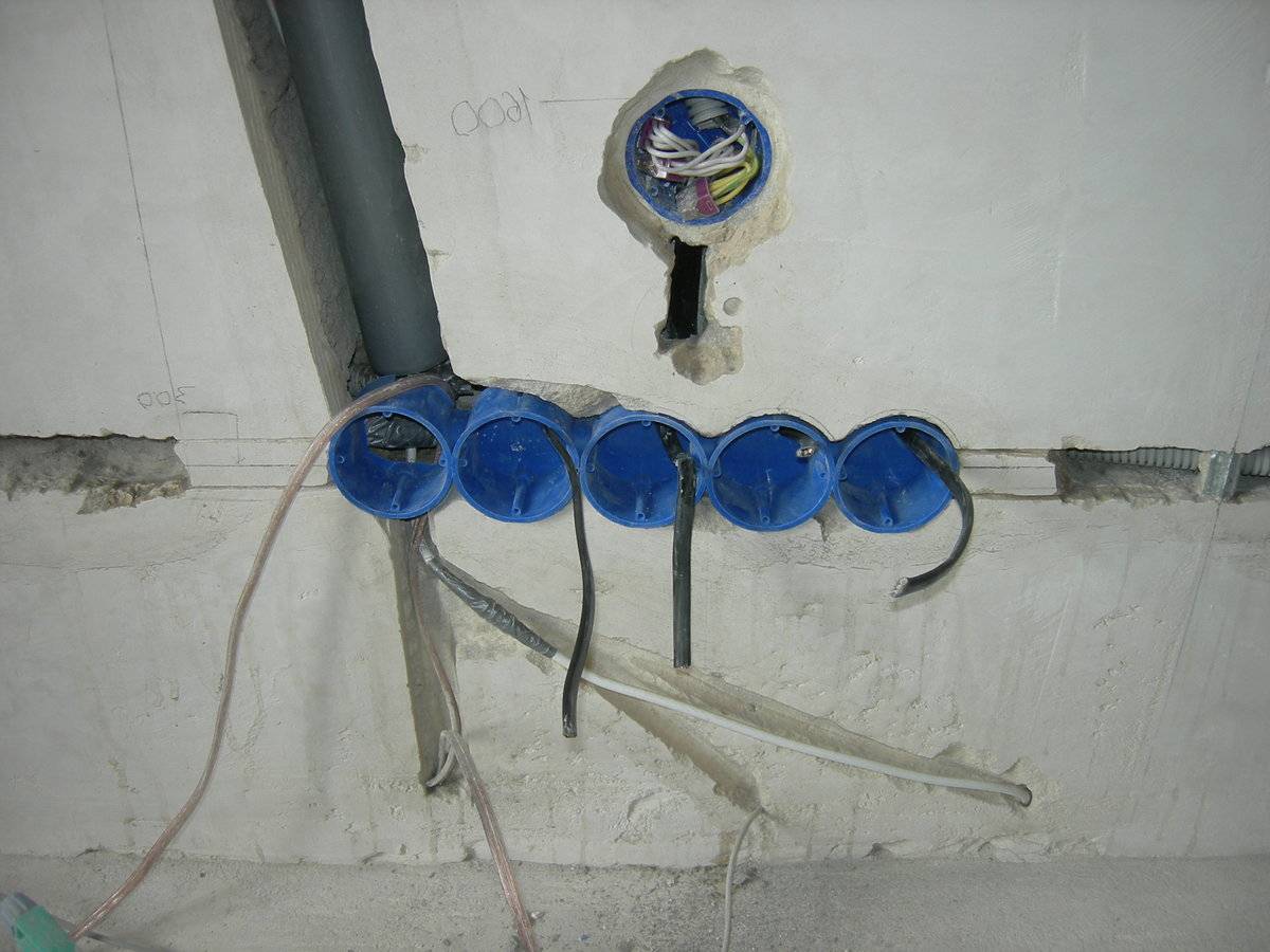 Электропроводка под гипсокартоном