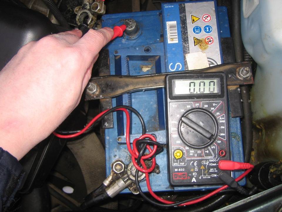 Как проверить утечку тока на автомобиле мультиметром: как найти потерю, замерить массу на аккумуляторе, потребление тока, напряжение в машине