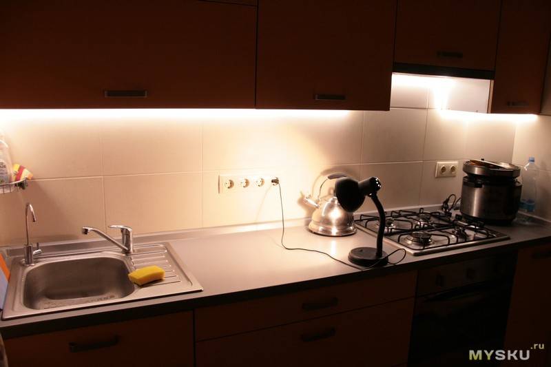 Как правильно организовать освещение на кухне