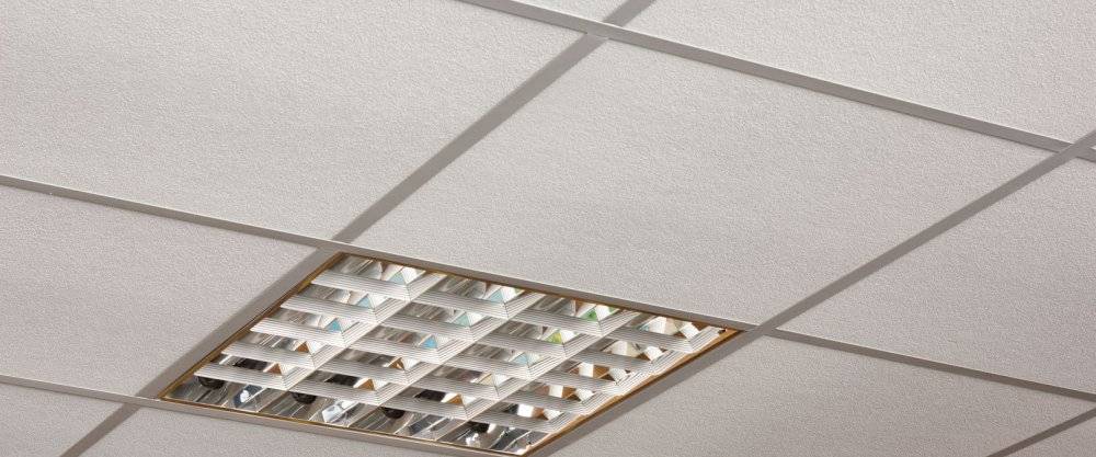 Люстры в подвесной потолок. растровые светильники для подвесных потолков. виды светильников для подвесных или натяжных потолков
