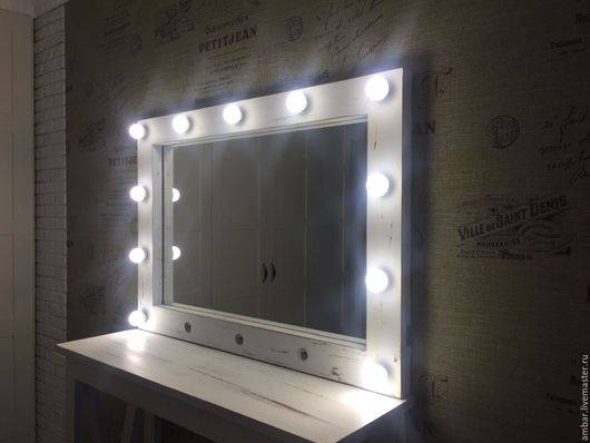 Как сделать зеркало для макияжа с подсветкой: 11 шагов