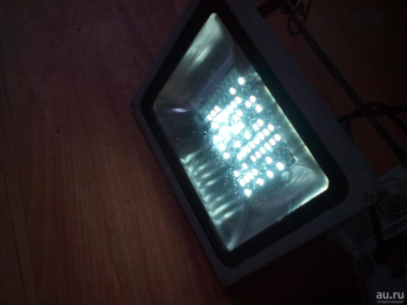 Светодиодный прожектор стал плохо светить - что делать